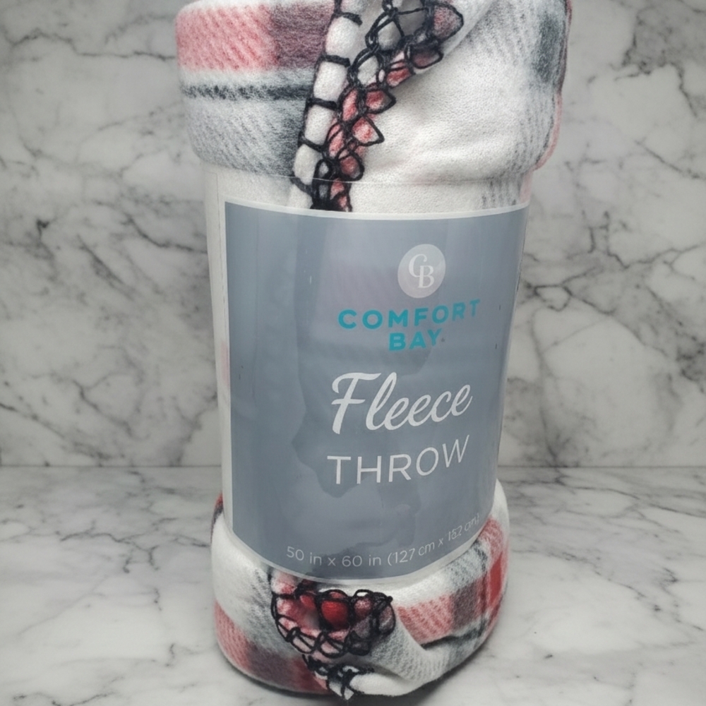 Comfort Bay Plaid Fleece Throw in Pink and Gray